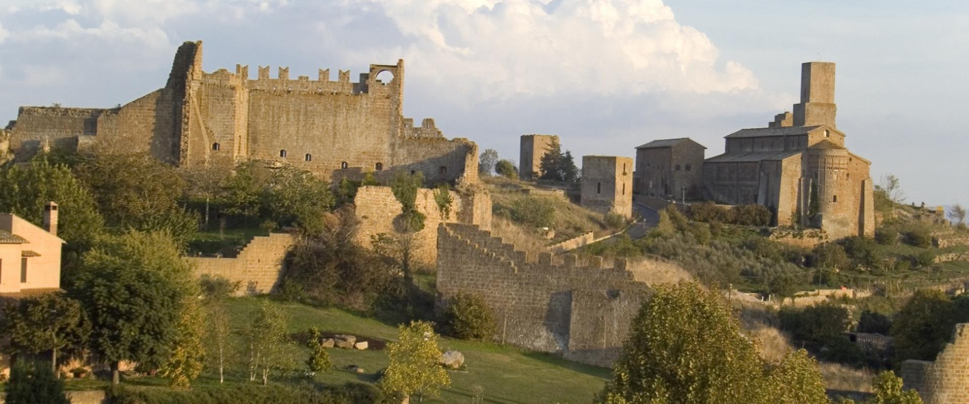 Tour in the ancient towns of Tuscia