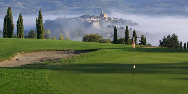 Golf experience in casentino