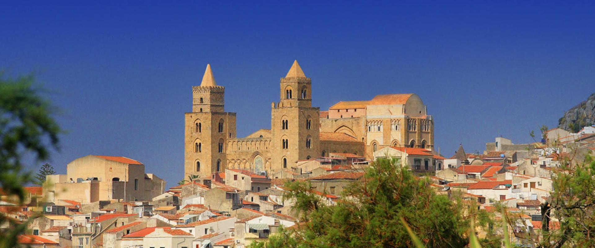 Visit of Cefalù